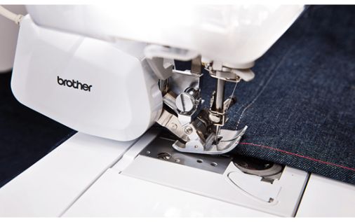Brother Innov-isV7 Combined Sewing & Embroidery Machine